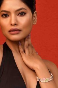 UNIHLC Pastel Pebble Bangle