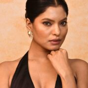 1_054d979f-4531-4386-8ef7-fb4a2f06d795