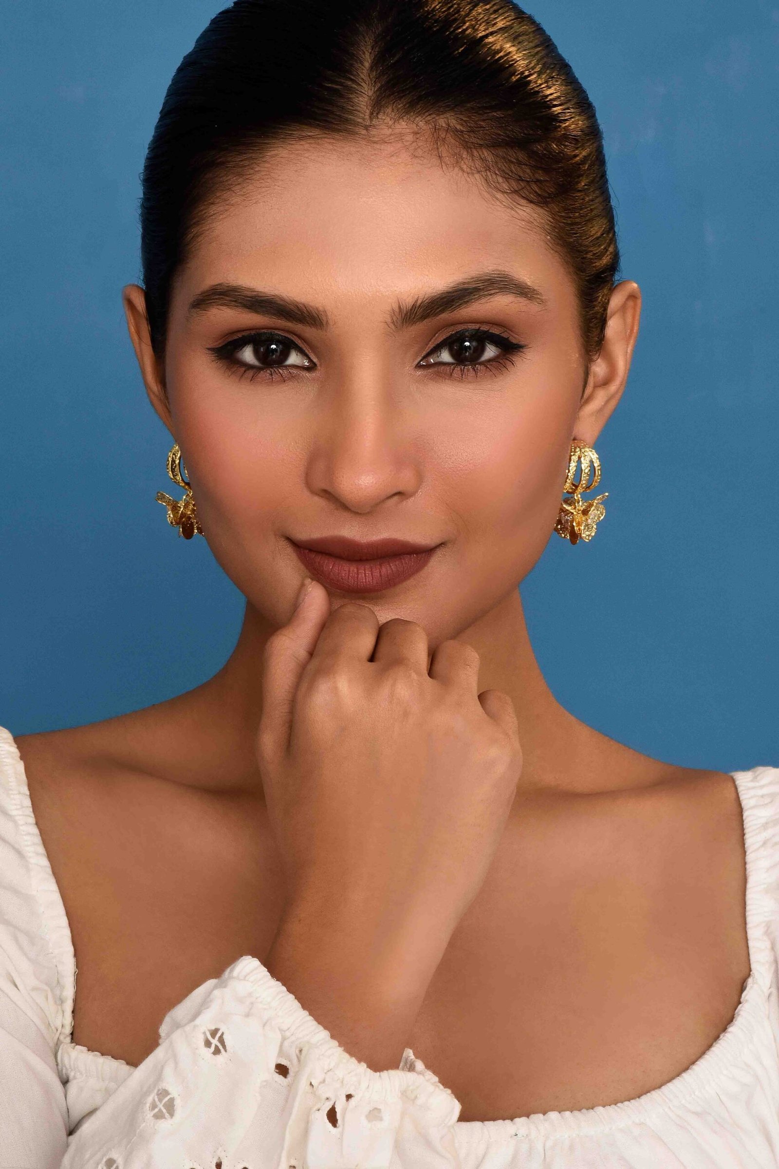 UNIHLC Butterfly Bloom Hoops