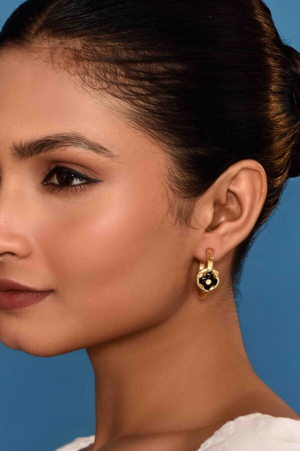 1_235a268c-52a0-4ffa-9847-9de6c47edf20