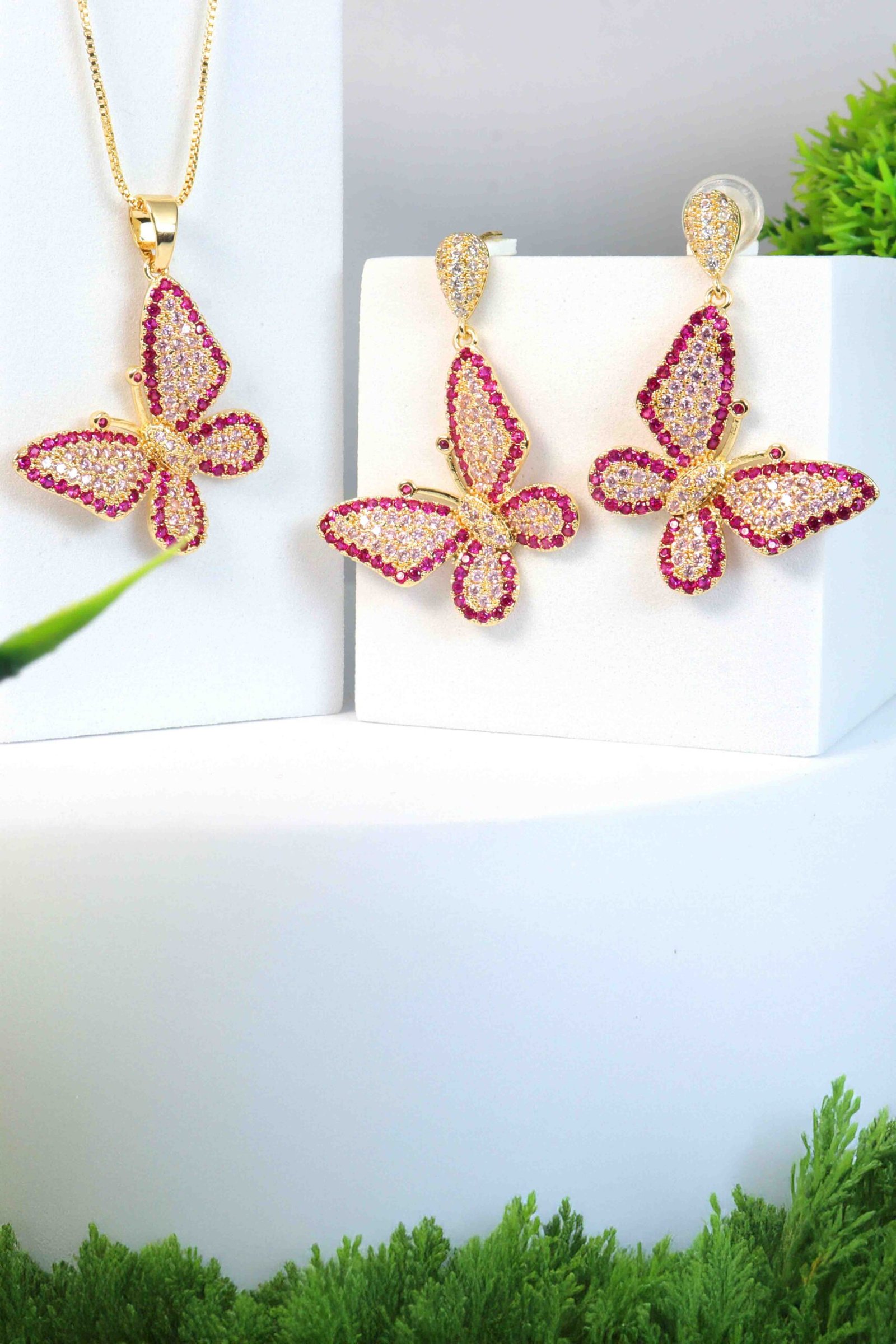 UNIHLC Ruby Butterfly Set - Image 4