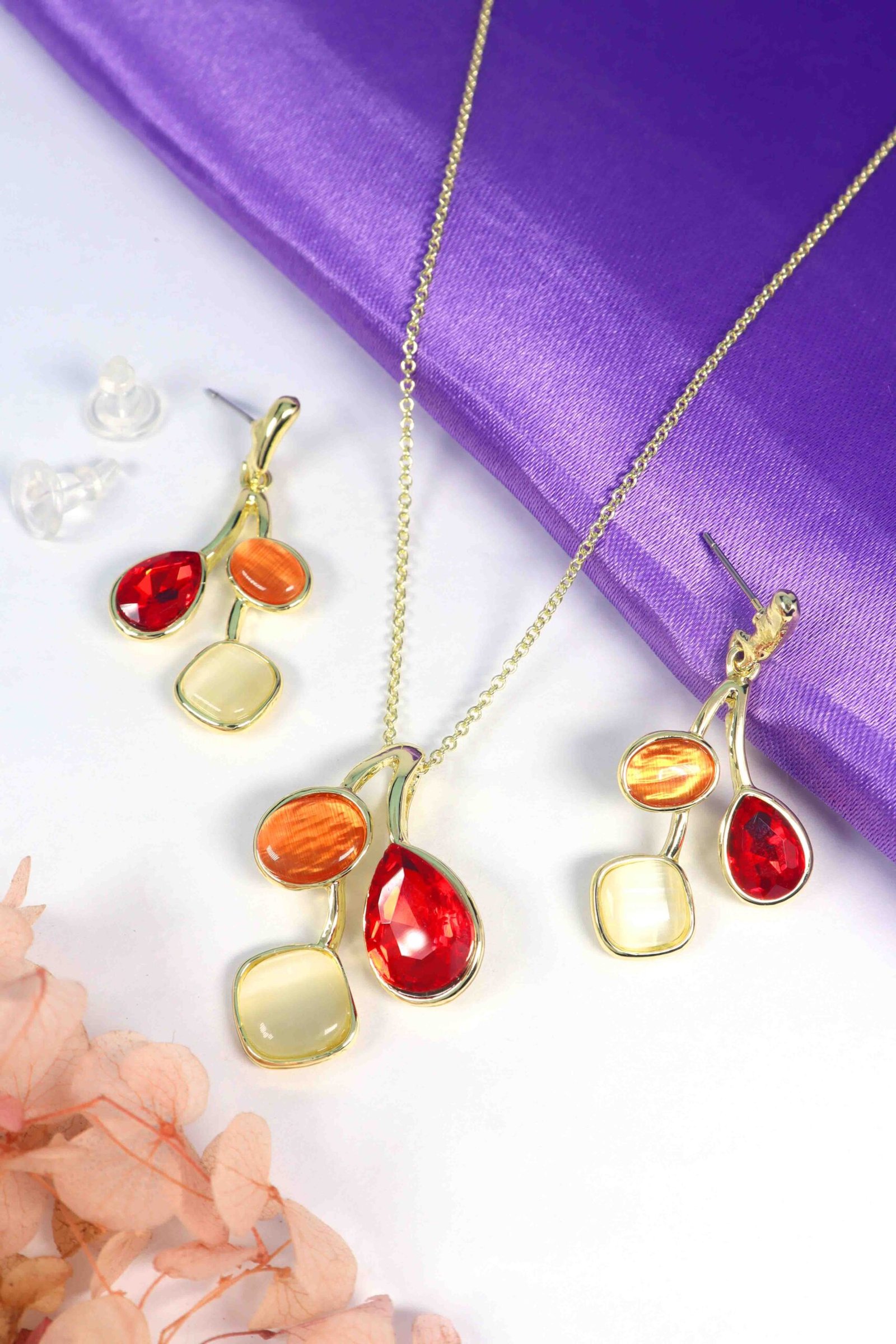 UNIHLC Autumn Charm Pendant Set - Image 4