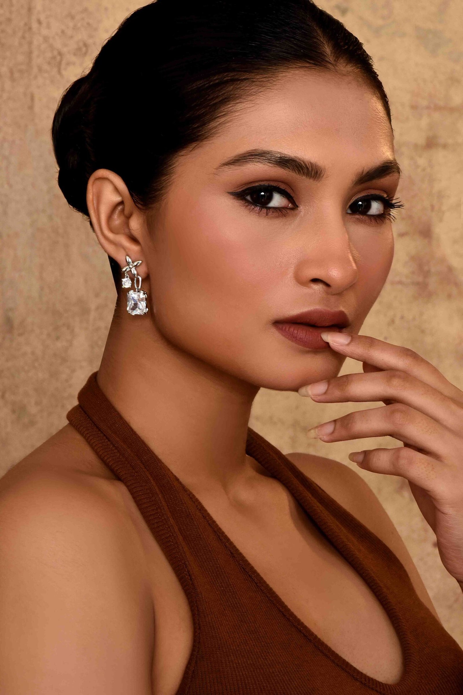 UNIHLC Luxe Charm Drop Earrings - Image 3