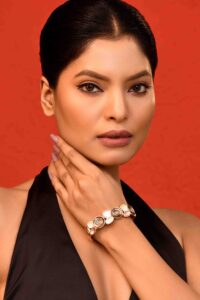 UNIHLC Seashell Radiance Bracelet