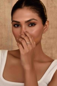 UNIHLC Fiery Eternity Band