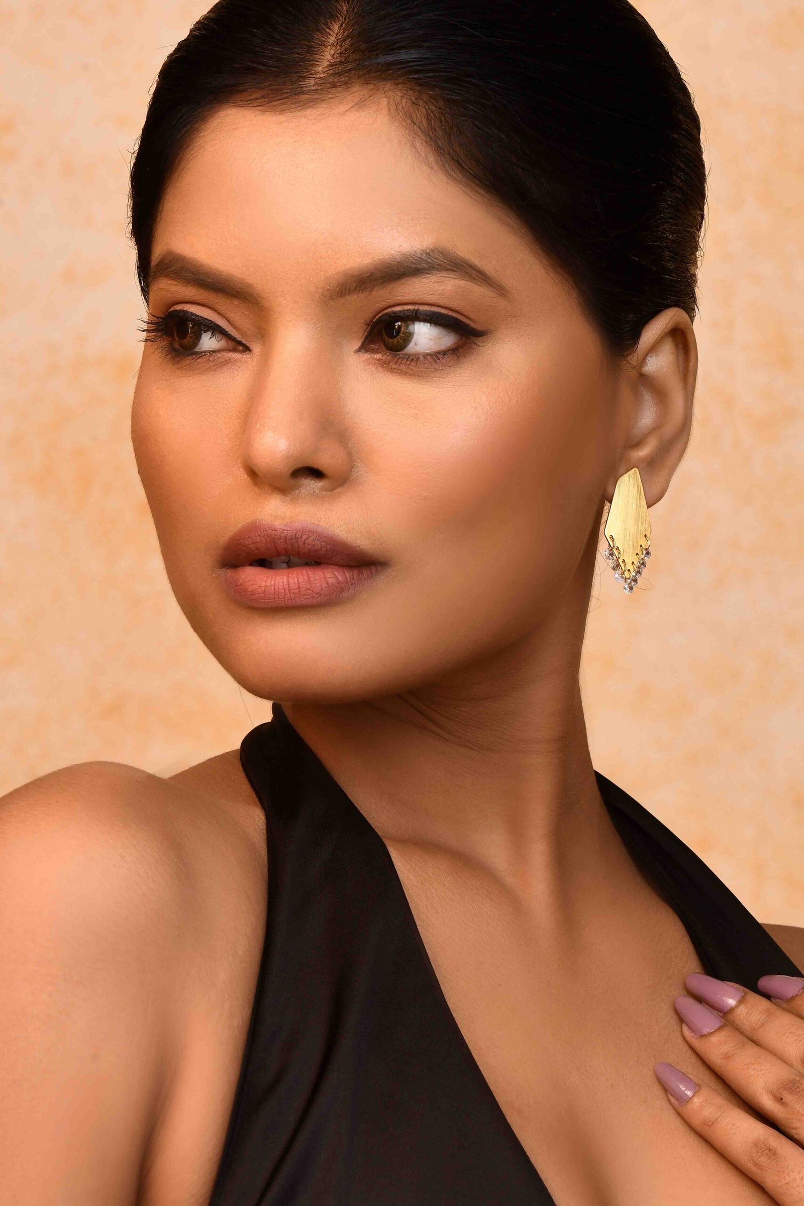 UNIHLC Geo Crystal Drop Earrings - Image 3