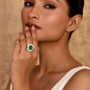 1_886cb11d-16fc-4a77-955e-84fb4eaed3b7