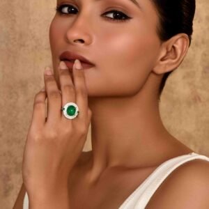 UNIHLC Enchanted Emerald Ring