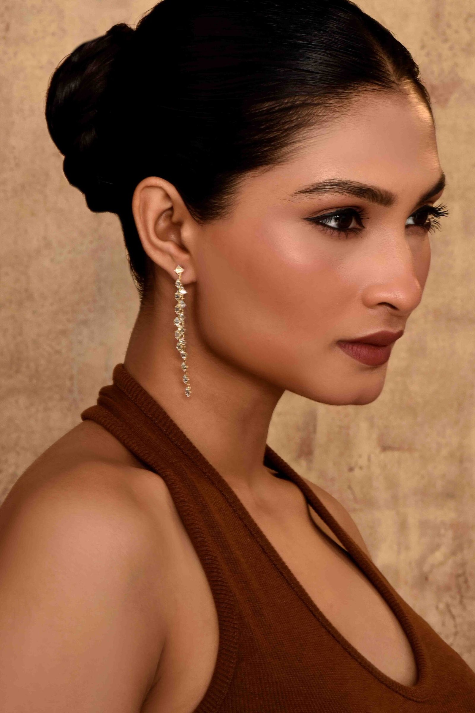 UNIHLC Luxe Chain Drop Earrings - Image 3