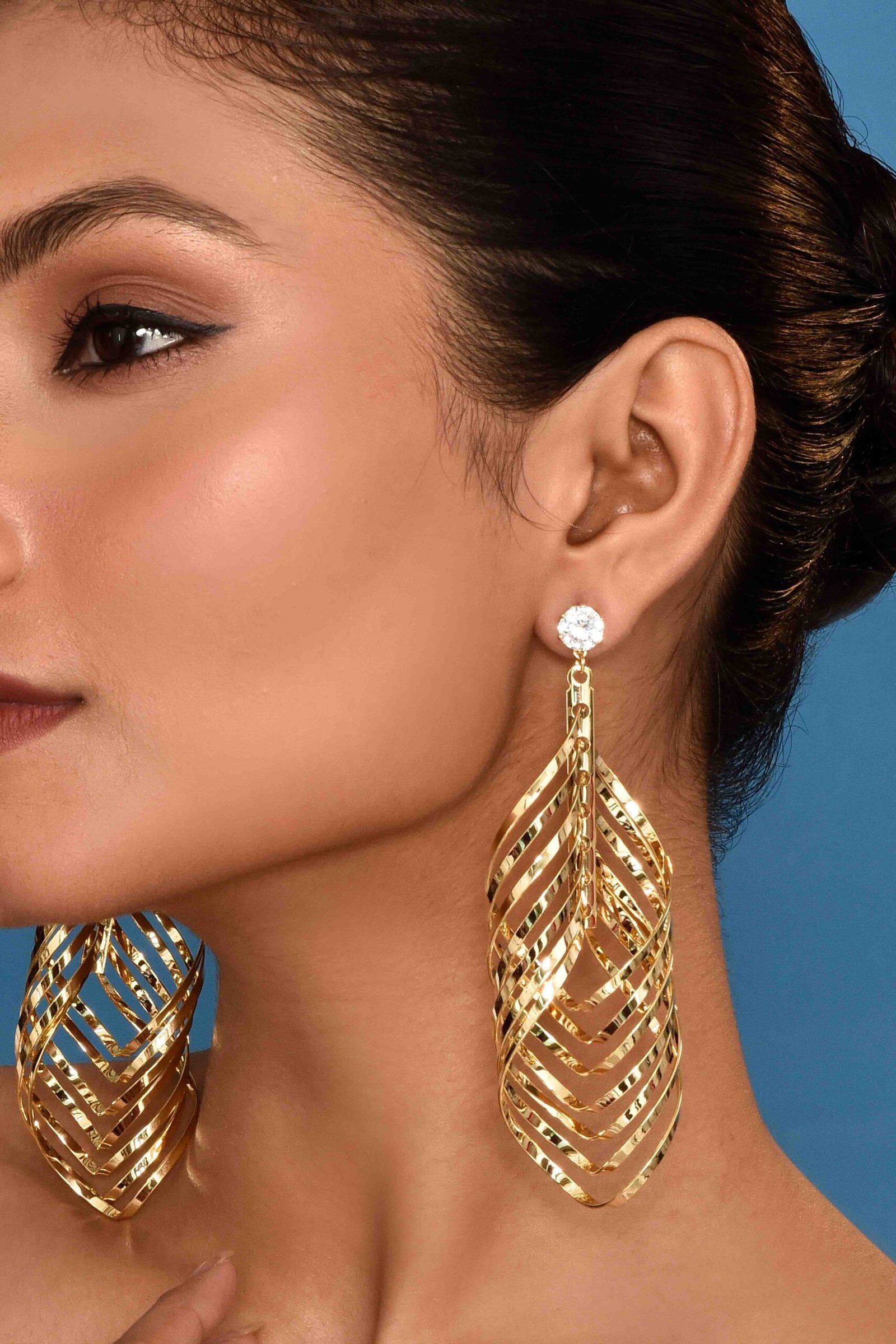 UNIHLC Golden Leaf Danglers