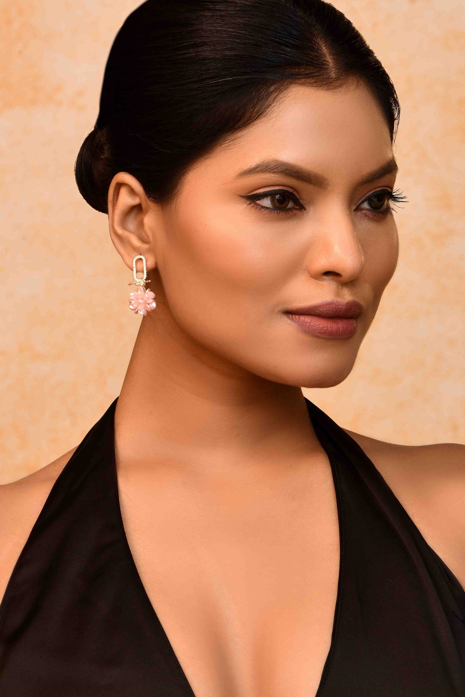 UNIHLC Pink Bloom Earrings - Image 3