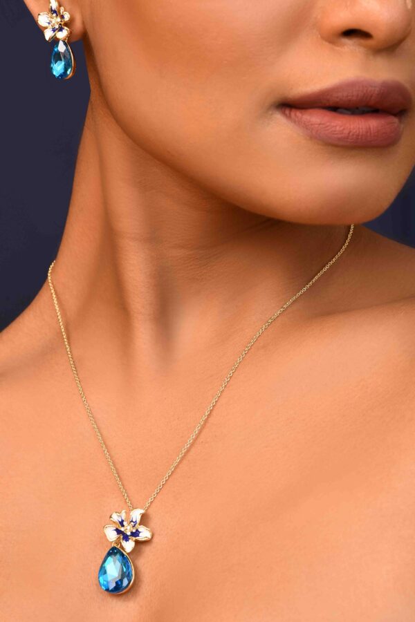 1_cd7121ef-b651-47e8-b968-ec6e2c212f16