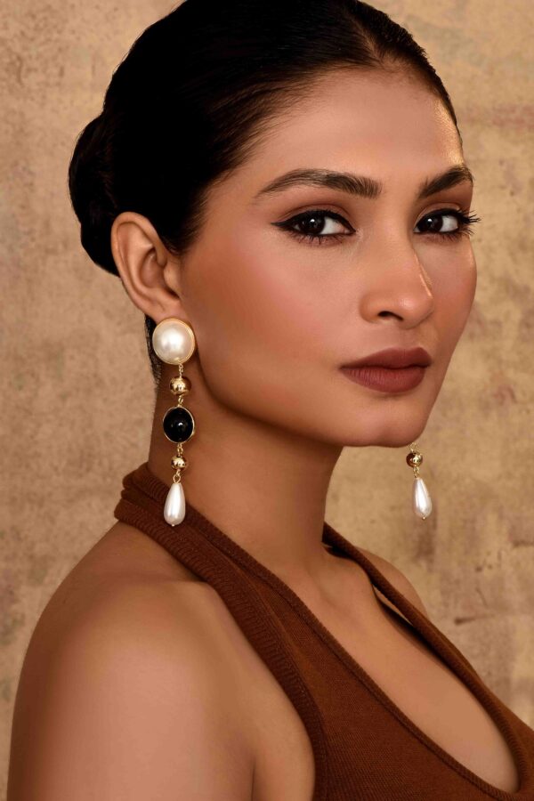 1_f7815fa3-5f94-4ad4-b253-89921e3326b1