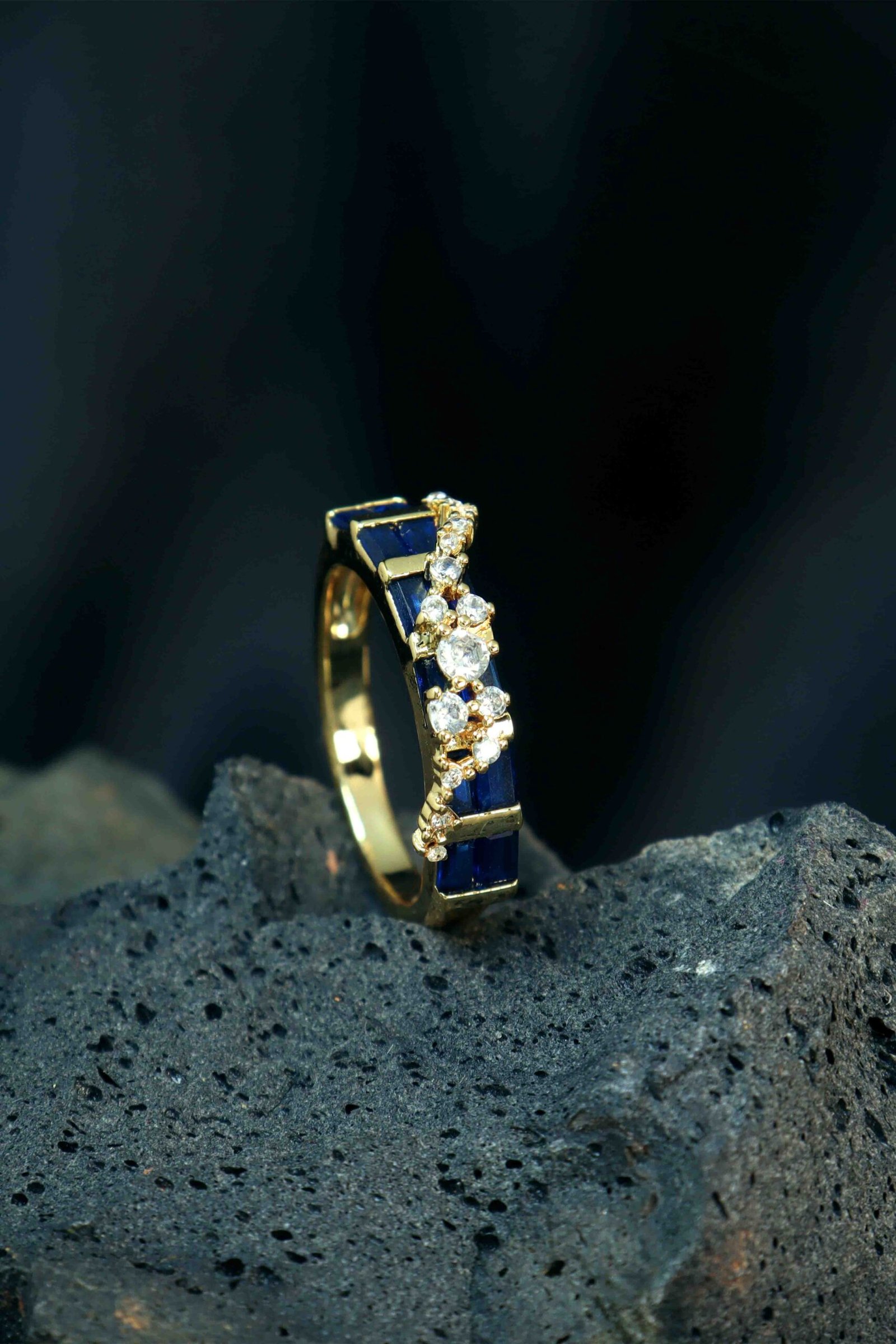 UNIHLC Sapphire Spark Band - Image 4