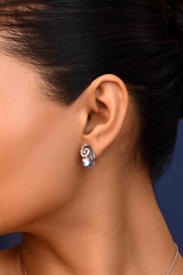 2_3332eb6a-86f0-4808-b595-b7e44108c9d0