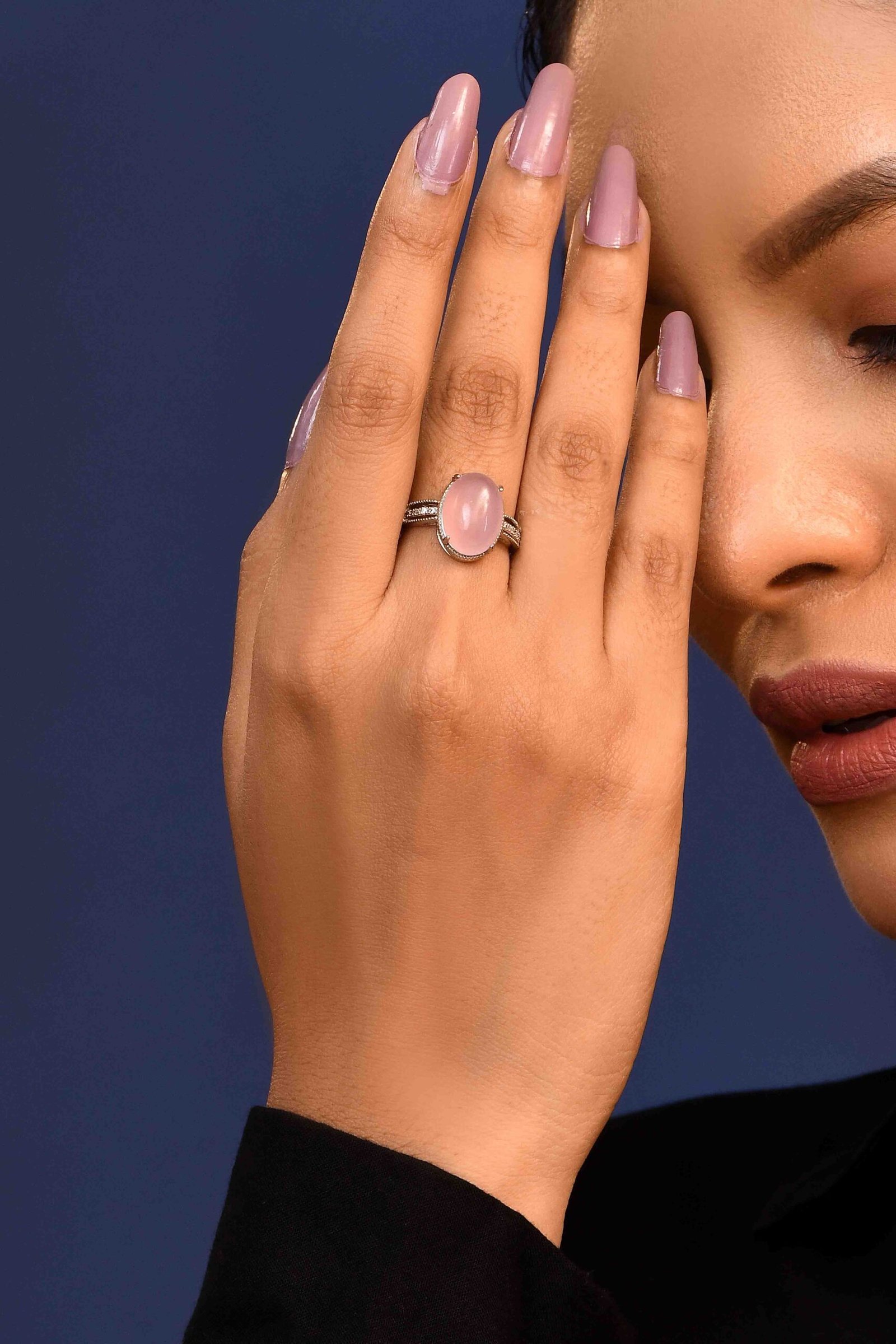 UNIHLC Blush Oval Ring - Image 2