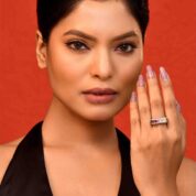 2_5d193890-af16-4ade-bc76-8da2cd4de9e5