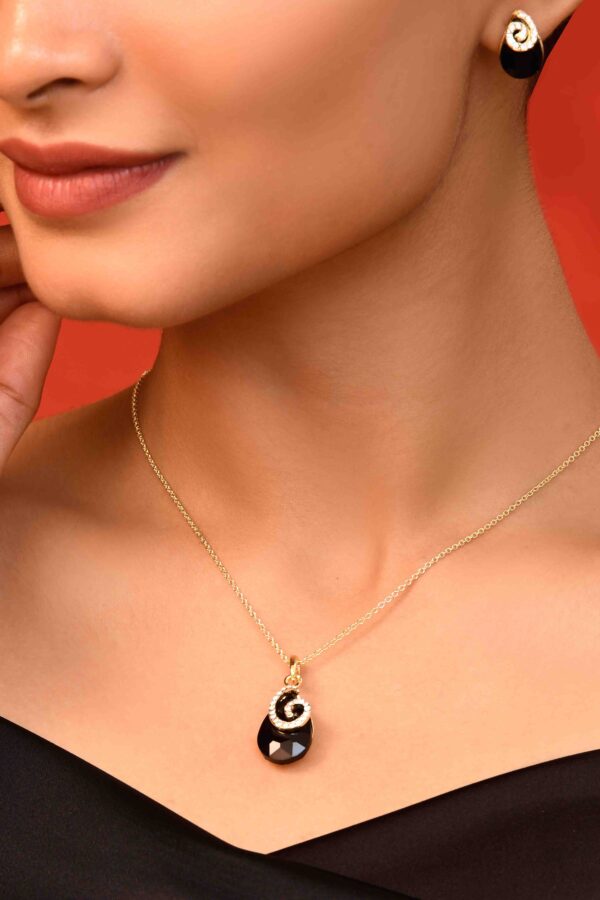 2_649a2df2-e874-4829-83bf-039129d1f1a0