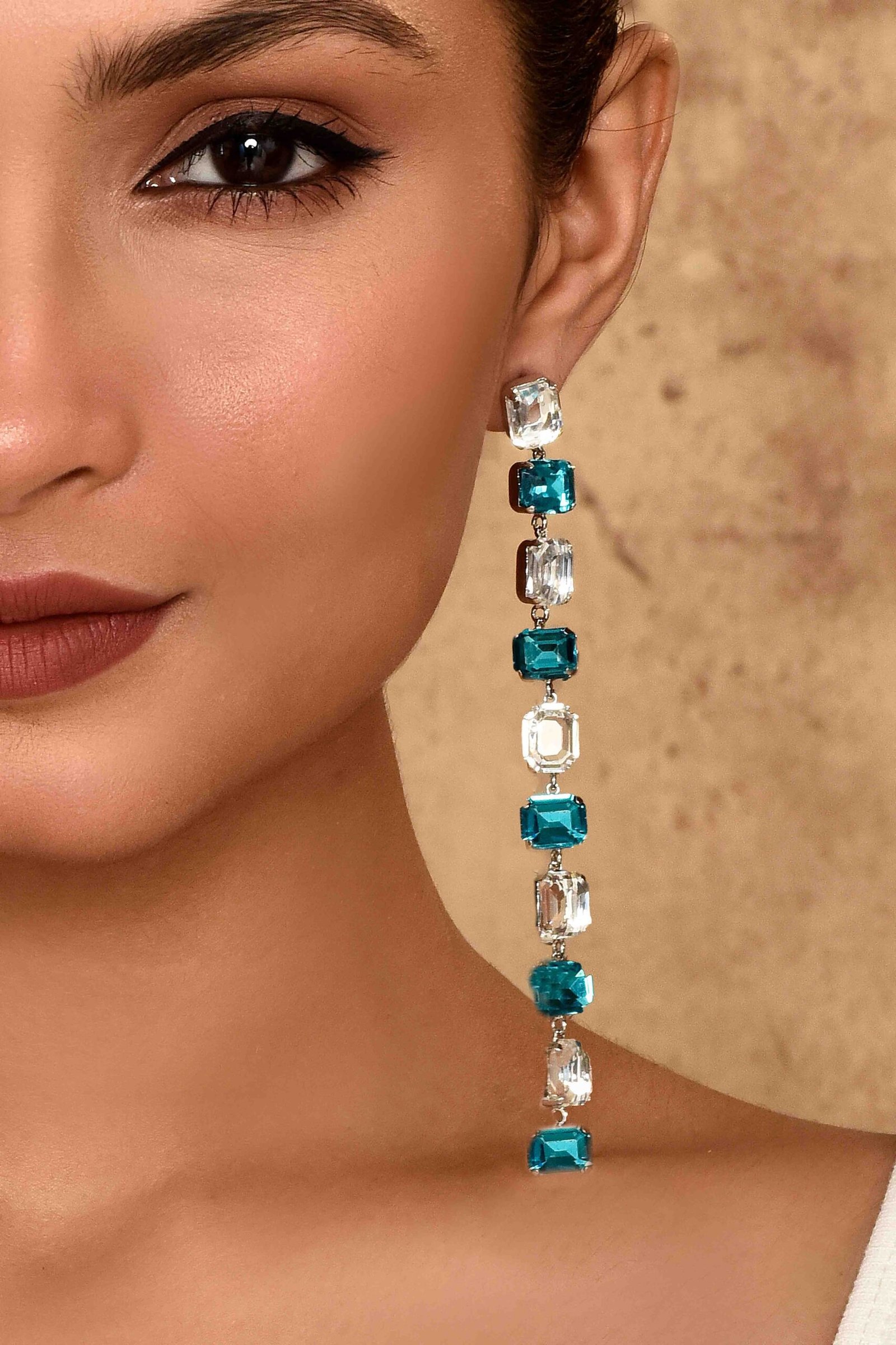 UNIHLC Ocean Prism Danglers - Image 2