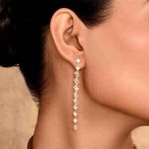 UNIHLC Luxe Chain Drop Earrings