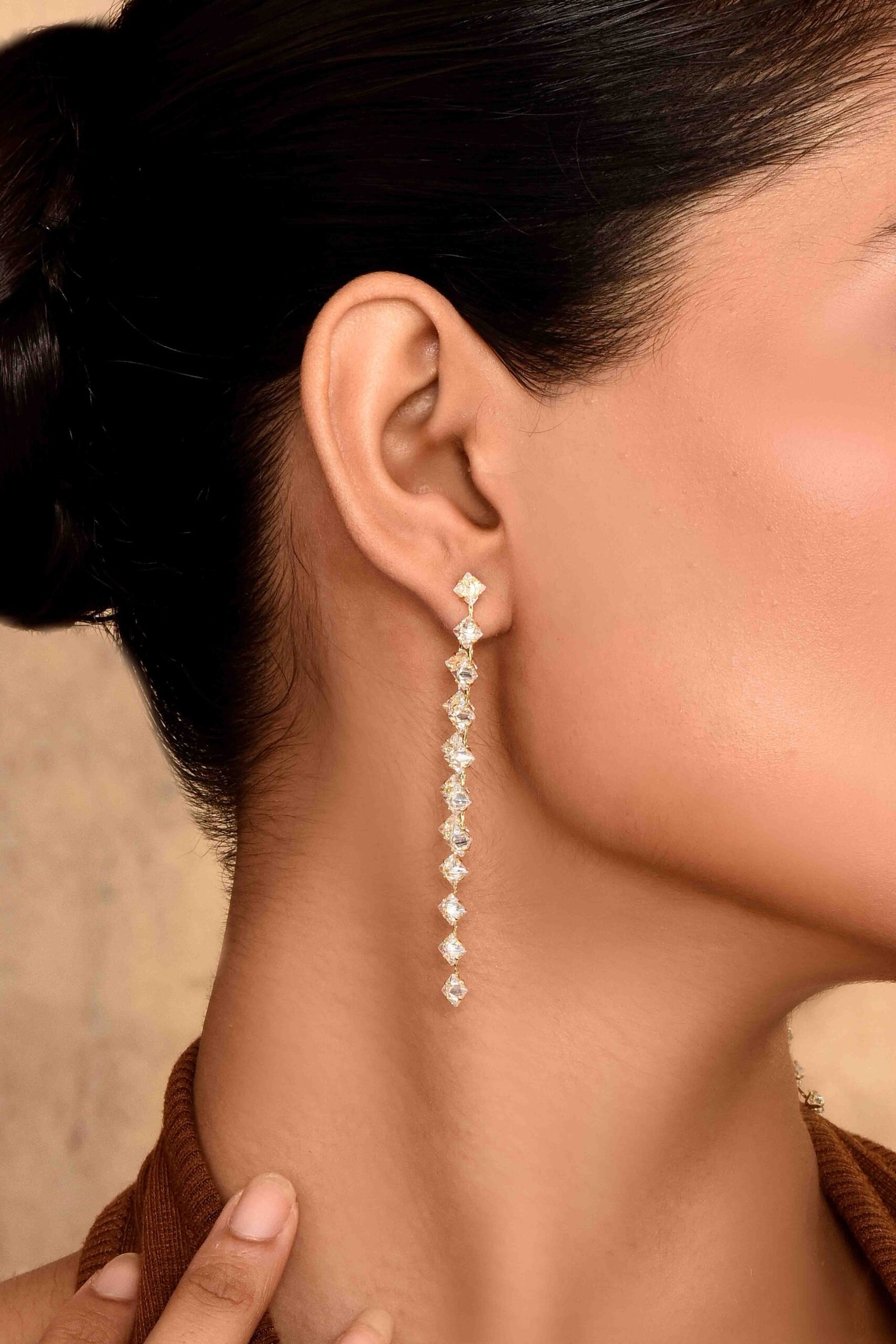 UNIHLC Luxe Chain Drop Earrings