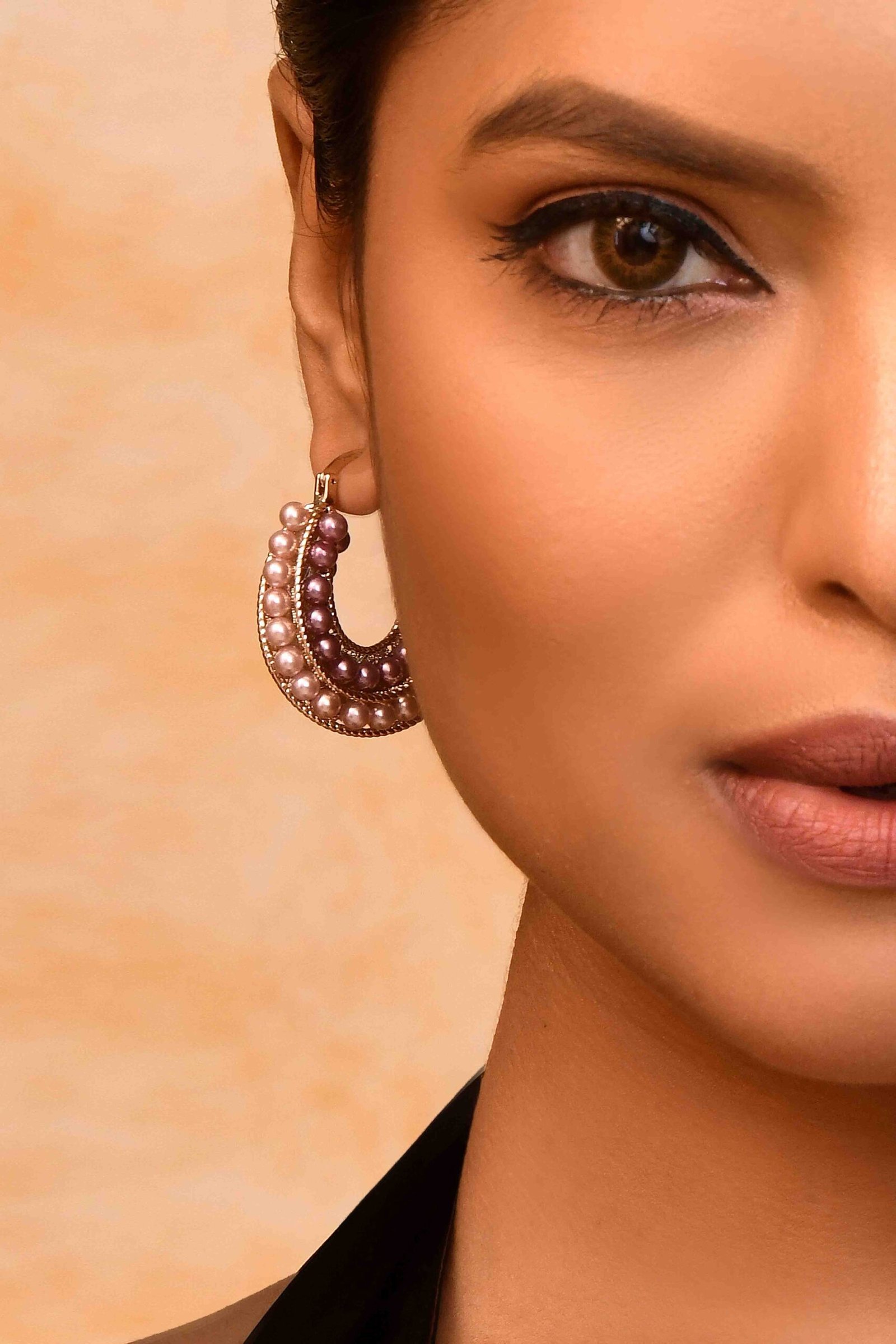 UNIHLC Rosé Pearl Duo Hoops - Image 2
