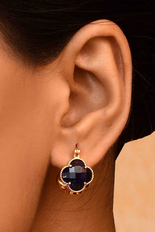 3_0fce8e7e-7bfc-404e-b61f-7b7e9b6691ef