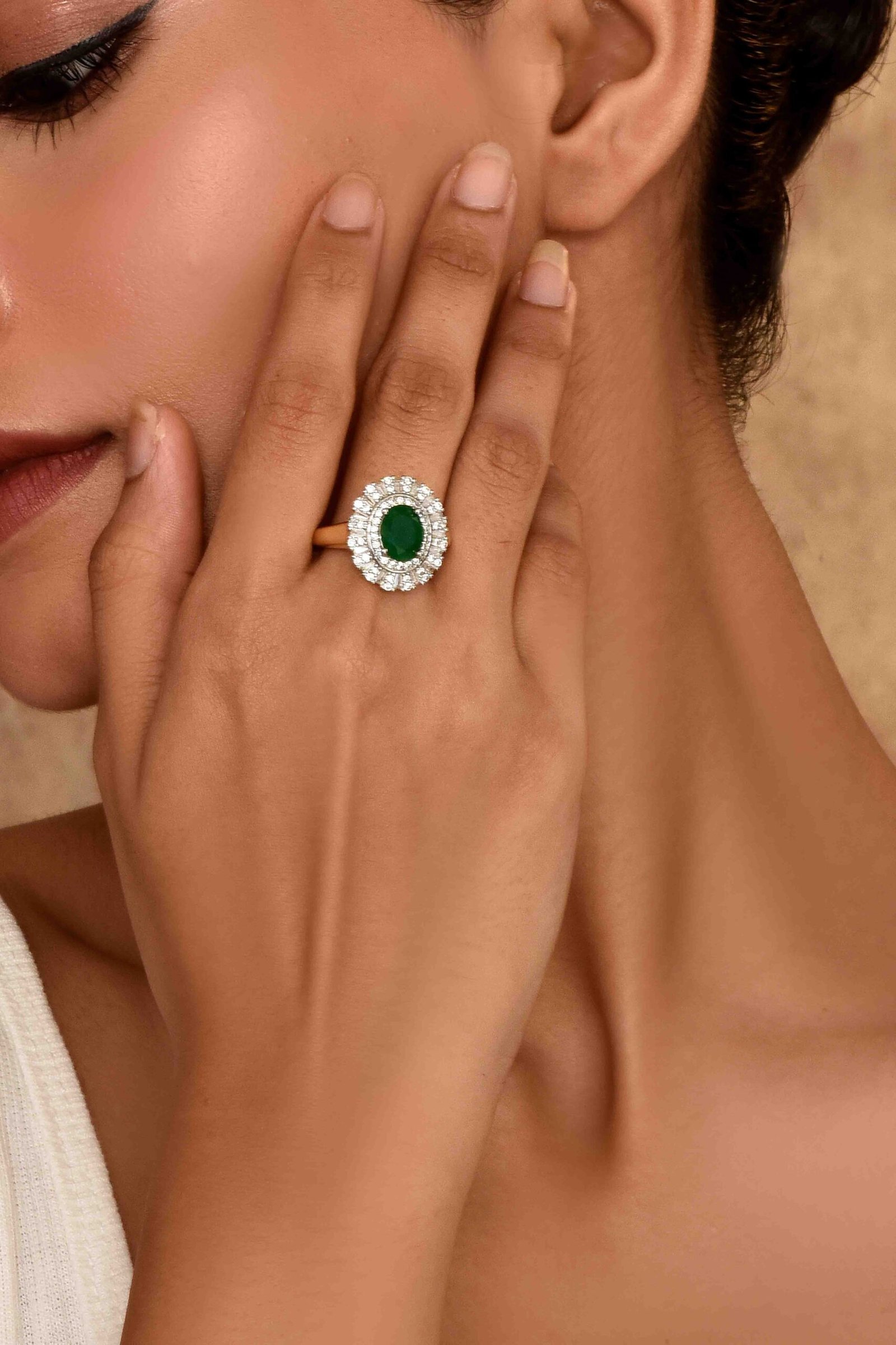UNIHLC Royal Emerald Ring - Image 3