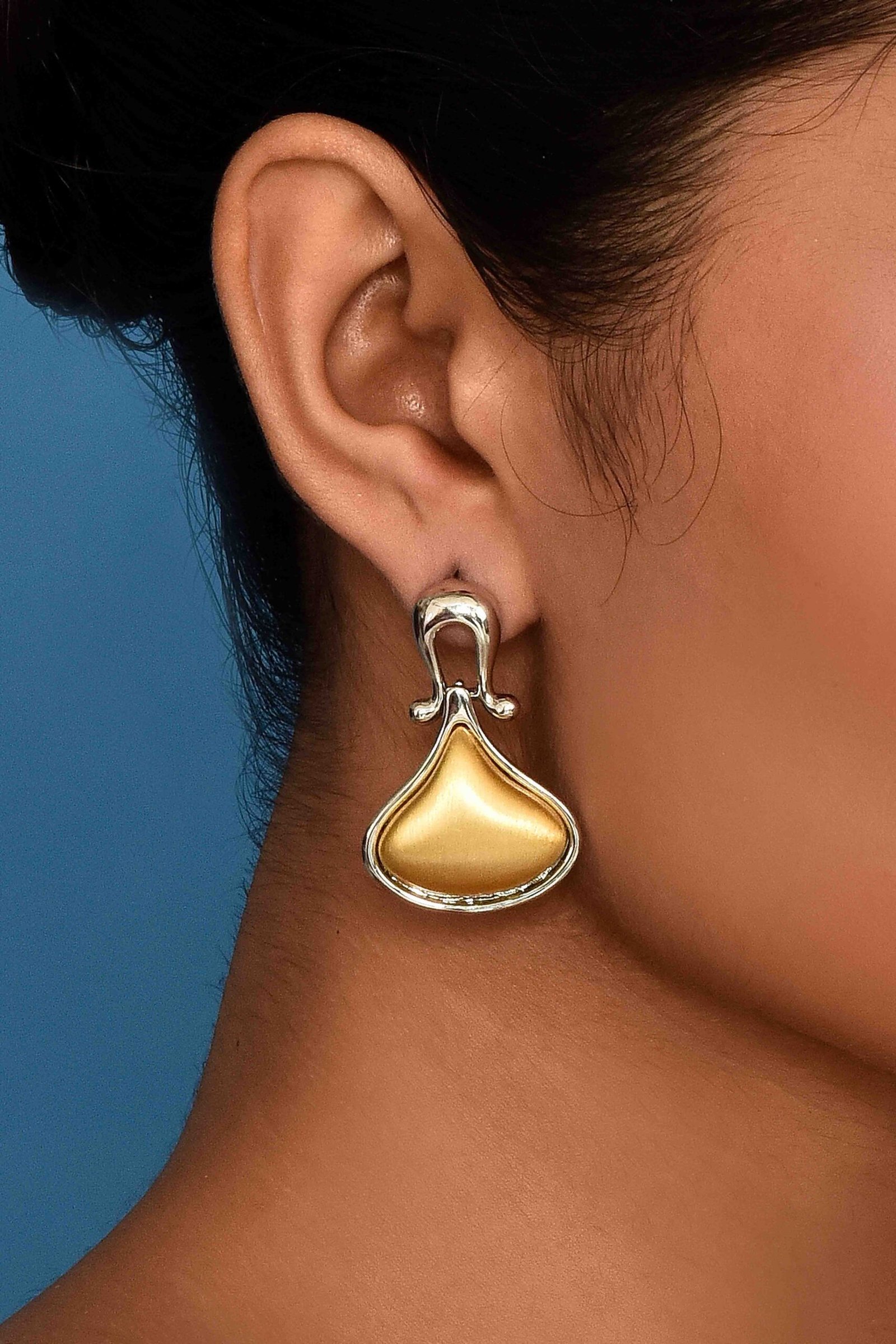UNIHLC Dual-Tone Drop Earrings - Image 3