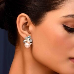 UNIHLC Blue Pearl Cluster Studs