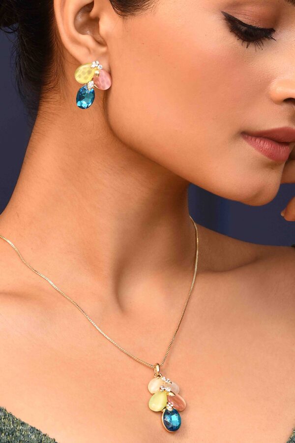 3_c3929e88-49ae-47ca-8fe6-af471cb1fda9