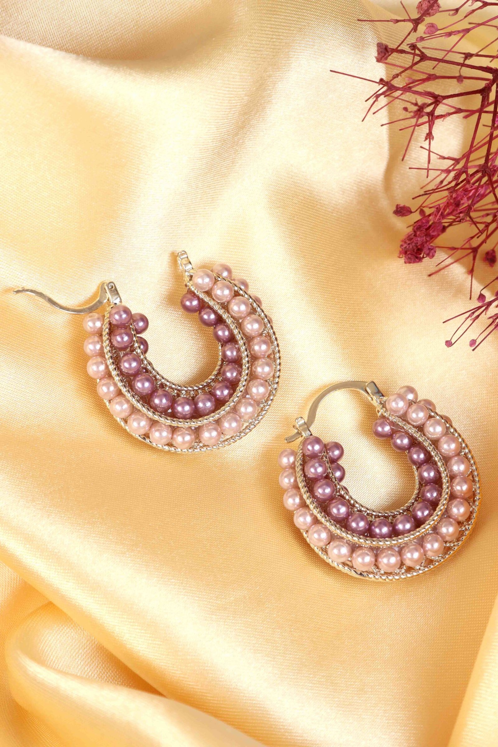 UNIHLC Rosé Pearl Duo Hoops - Image 4