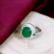 4_136ee73b-2f73-42fb-b4a3-8d7fa766c3eb