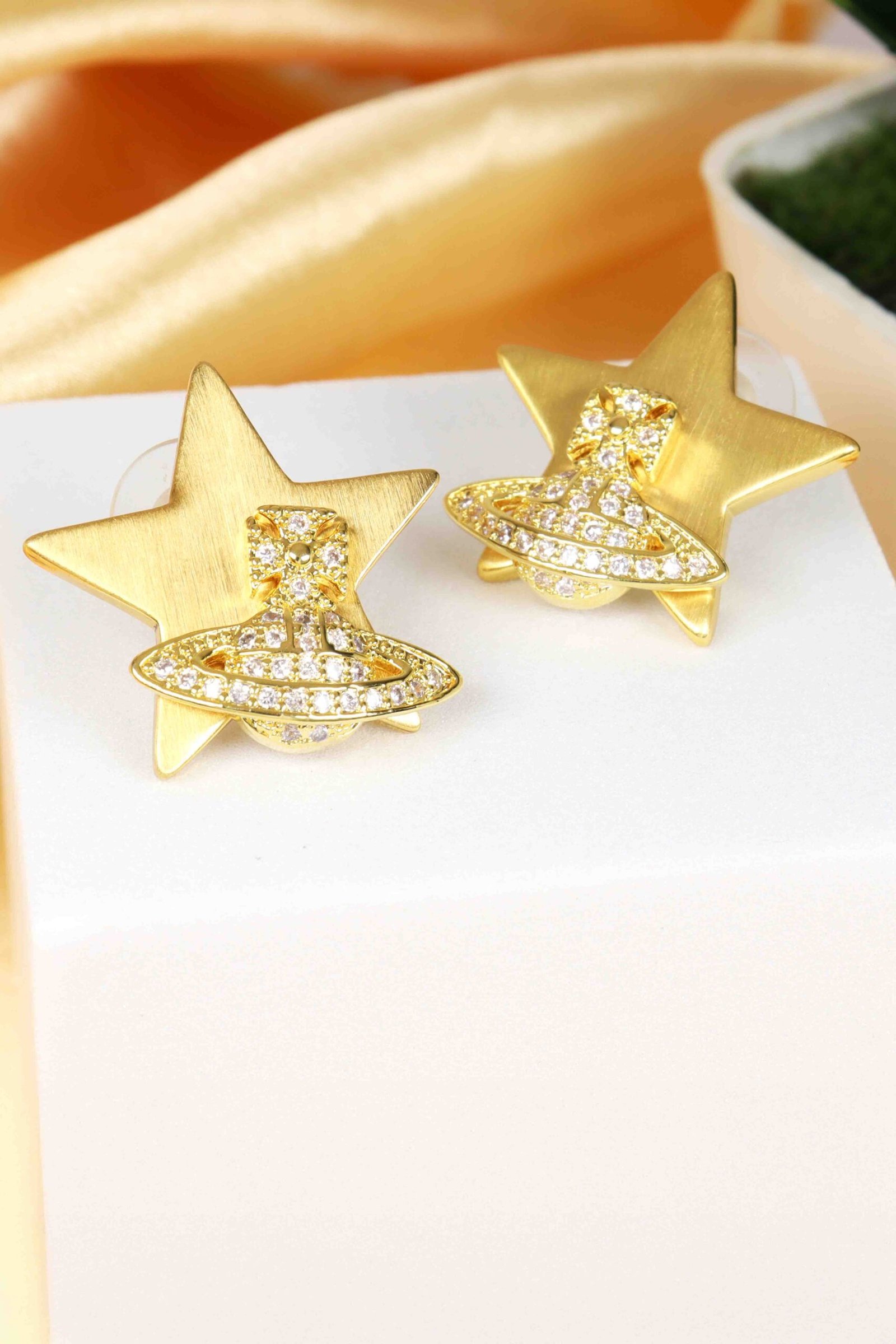 UNIHLC Cosmic Star Studs - Image 4