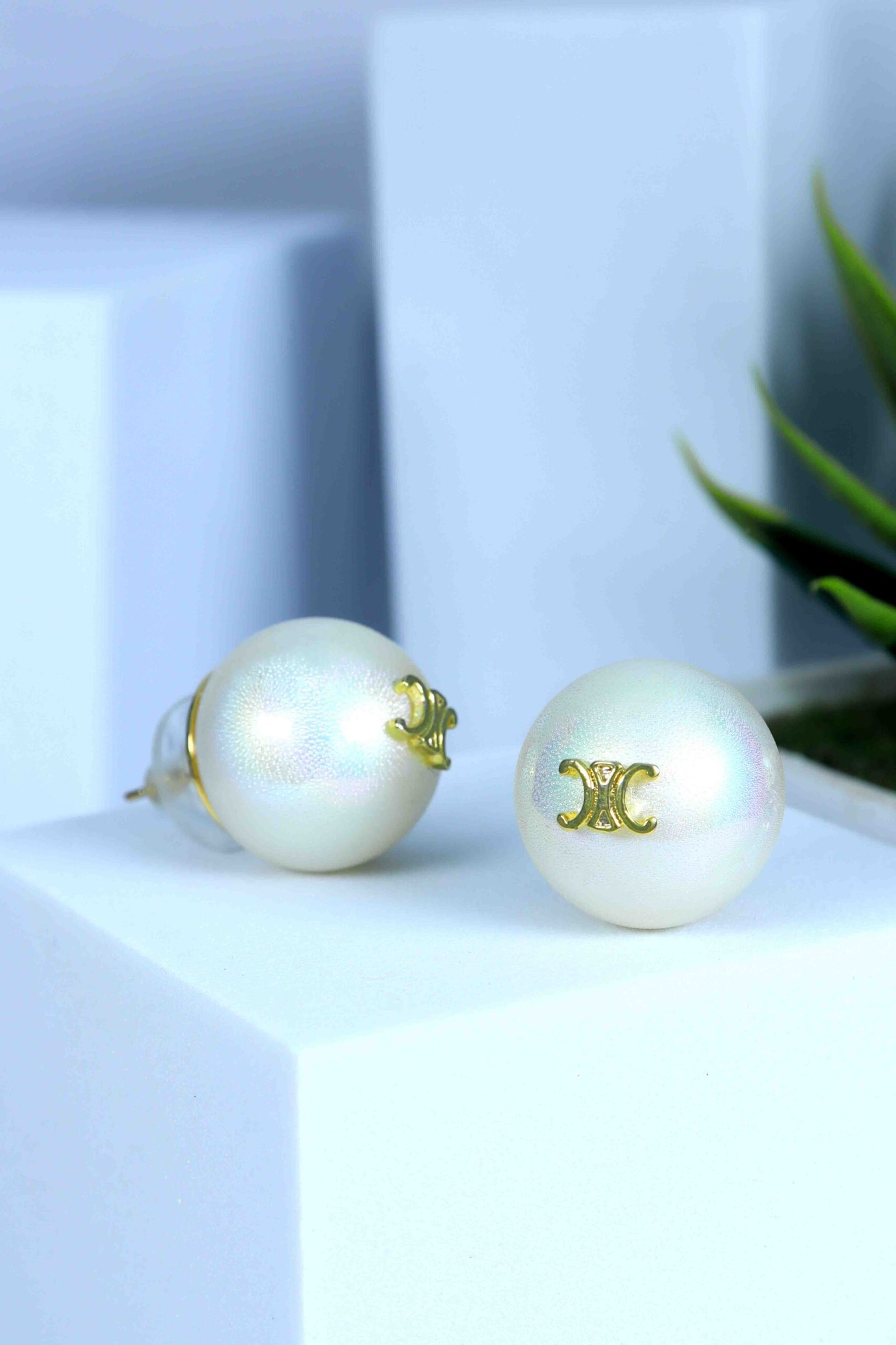 UNIHLC Pearl Initial Studs - Image 4