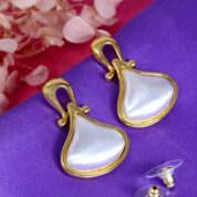 4_6f3d1674-d0b7-40f1-aceb-3a82600b45bd