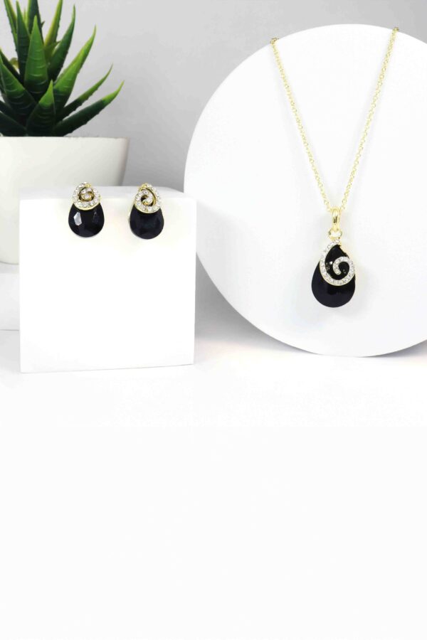 4_8bfb0dbf-6589-4620-b94f-cf27bd92f39c