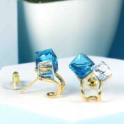 4_c8e552bf-3d31-4801-8436-f9ded82cf56c