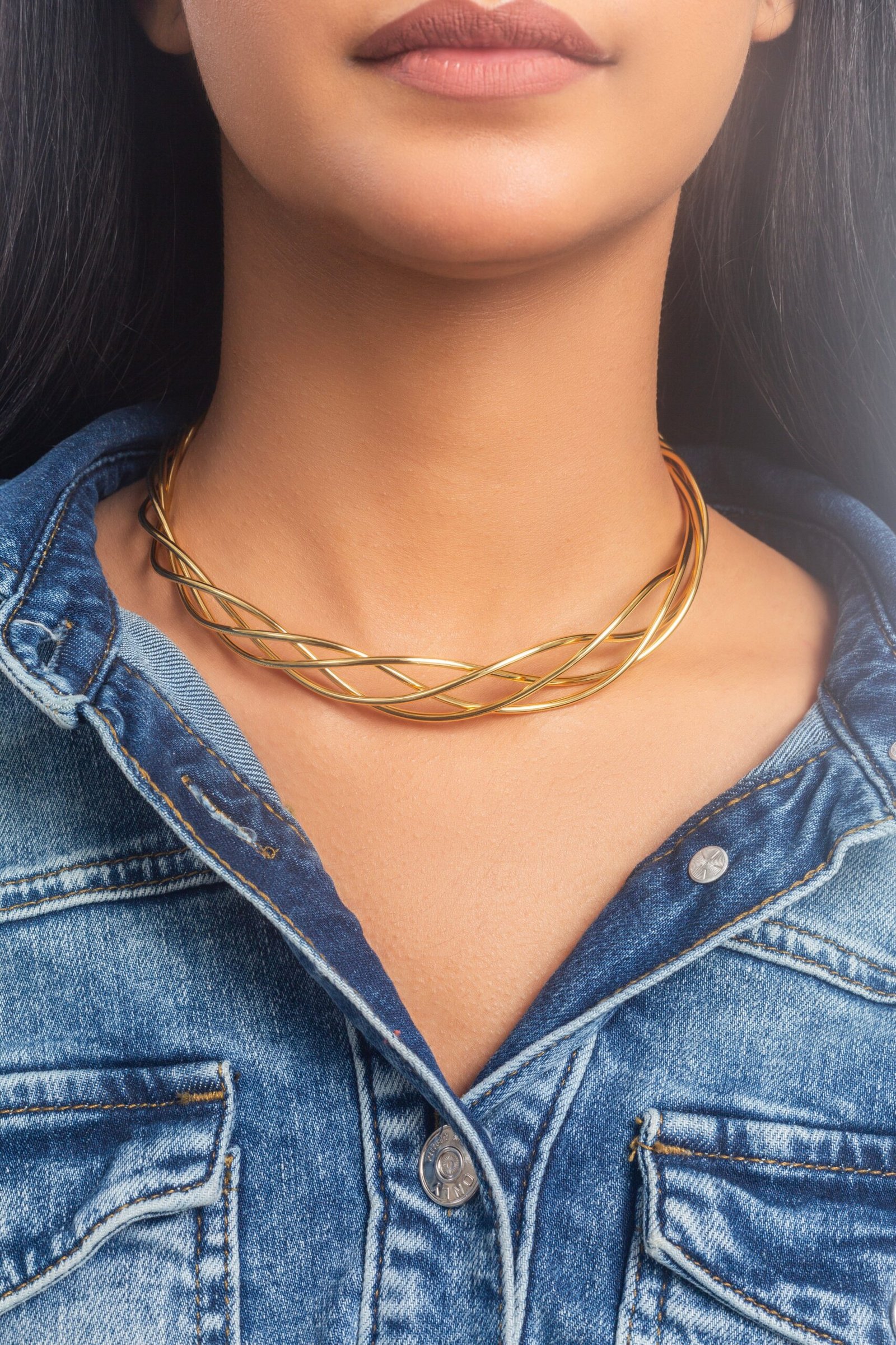 UNIHLC Twisted Choker
