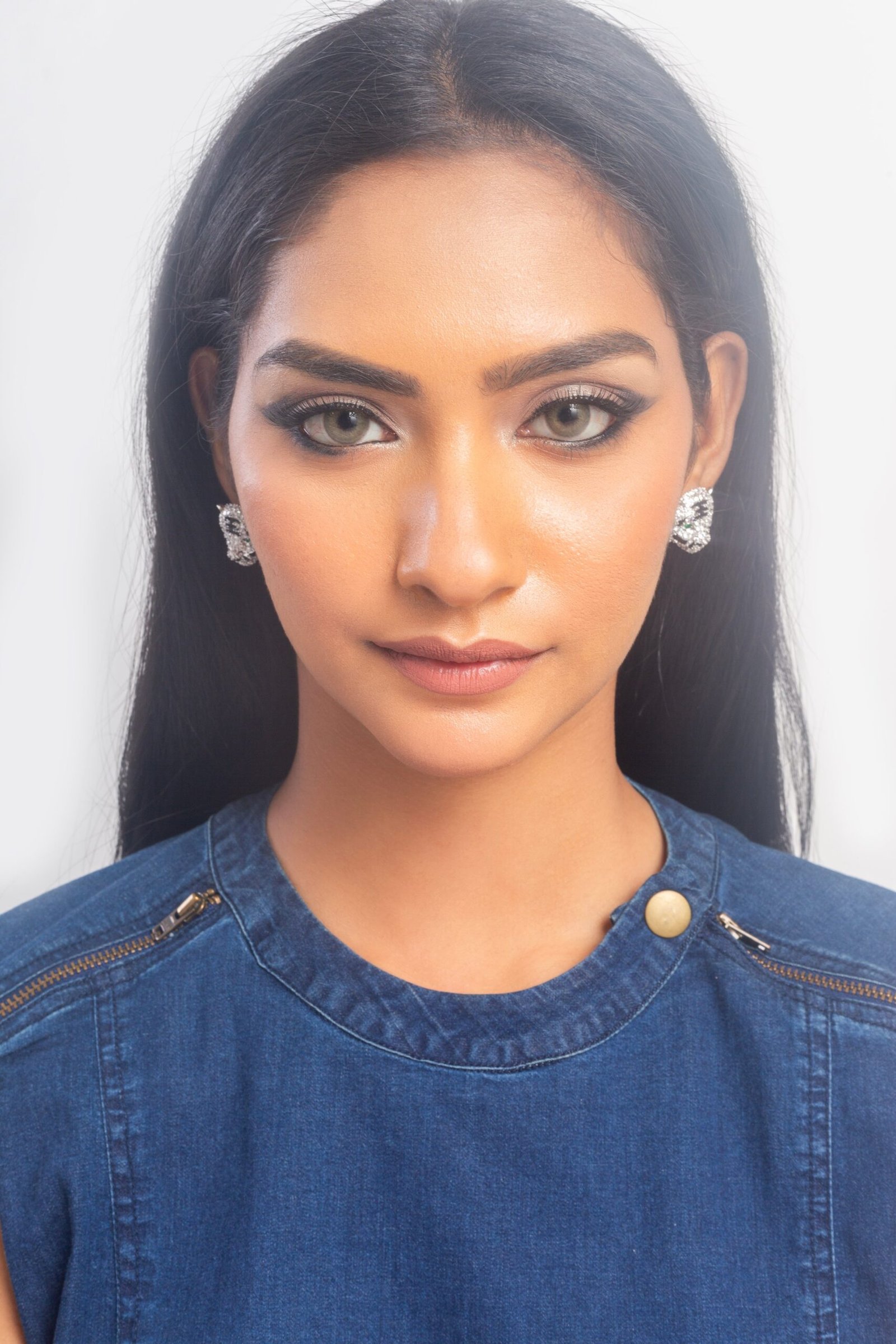 UNIHLC Tiger Studs - Image 4