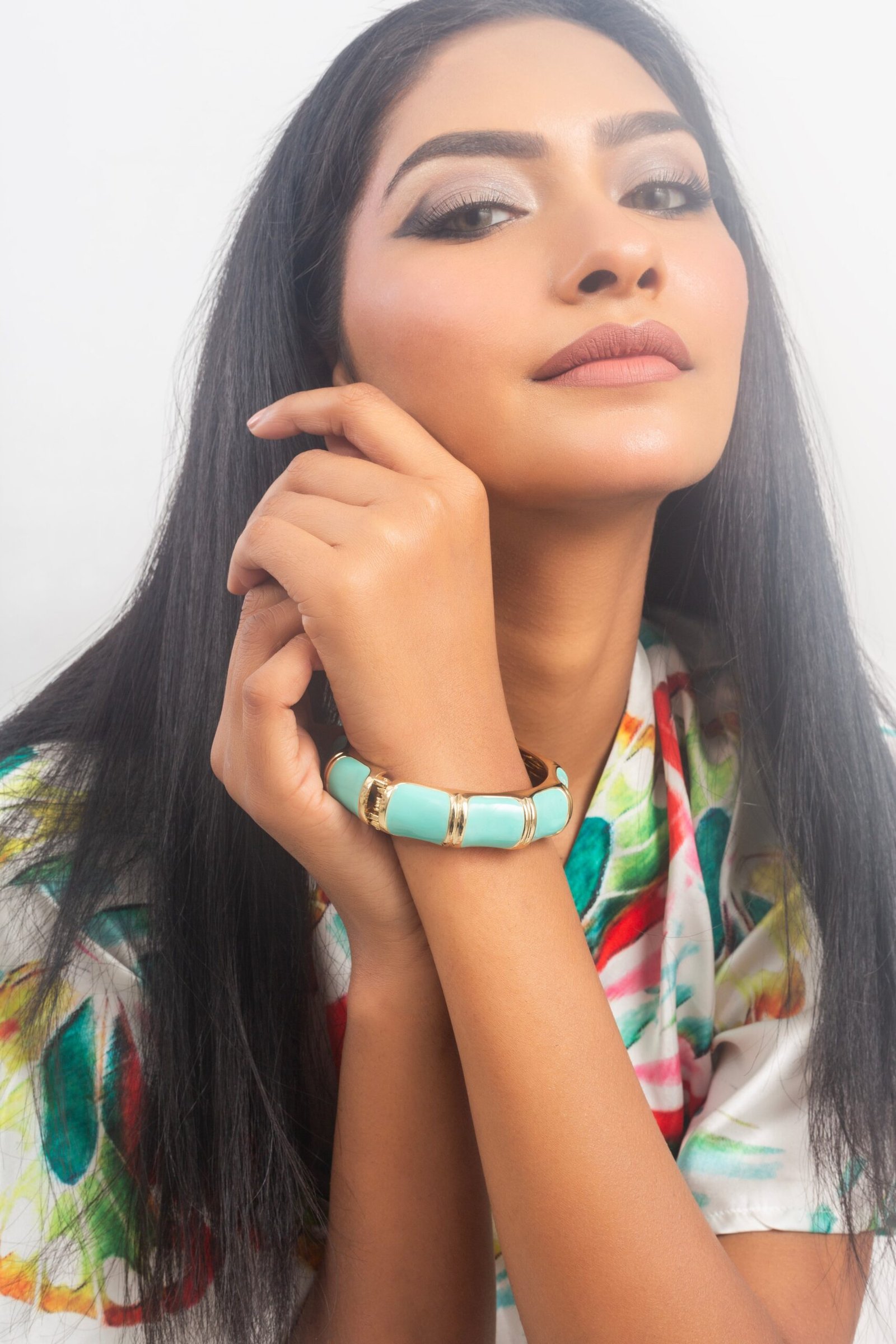 UNIHLC Blue Radiance Cuff - Image 2