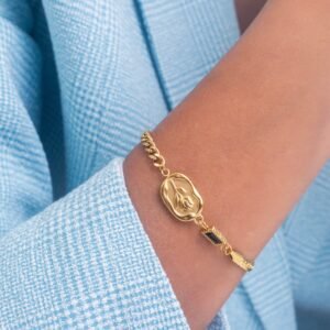 UNIHLC Gold Bloom Bracelet Watch