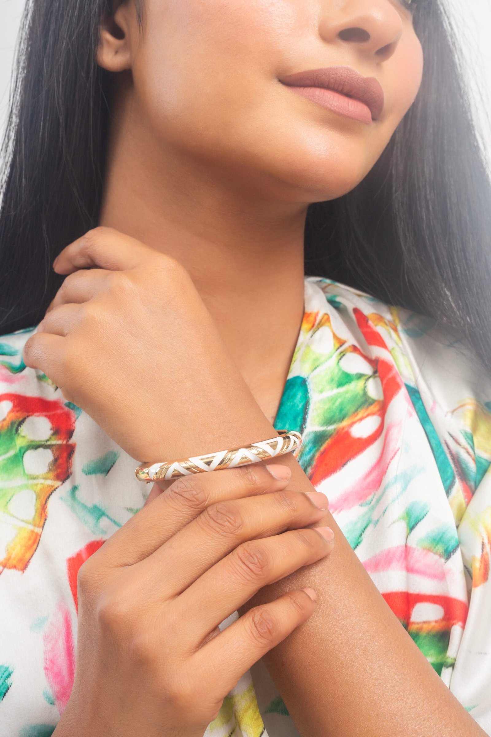 UNIHLC White Gold lvy Bracelet - Image 2
