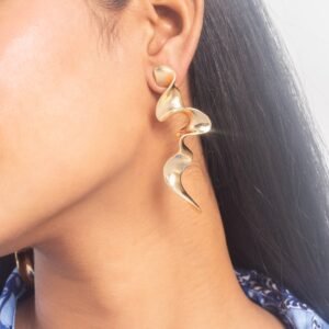 UNIHLC Golden Ripple Earrings