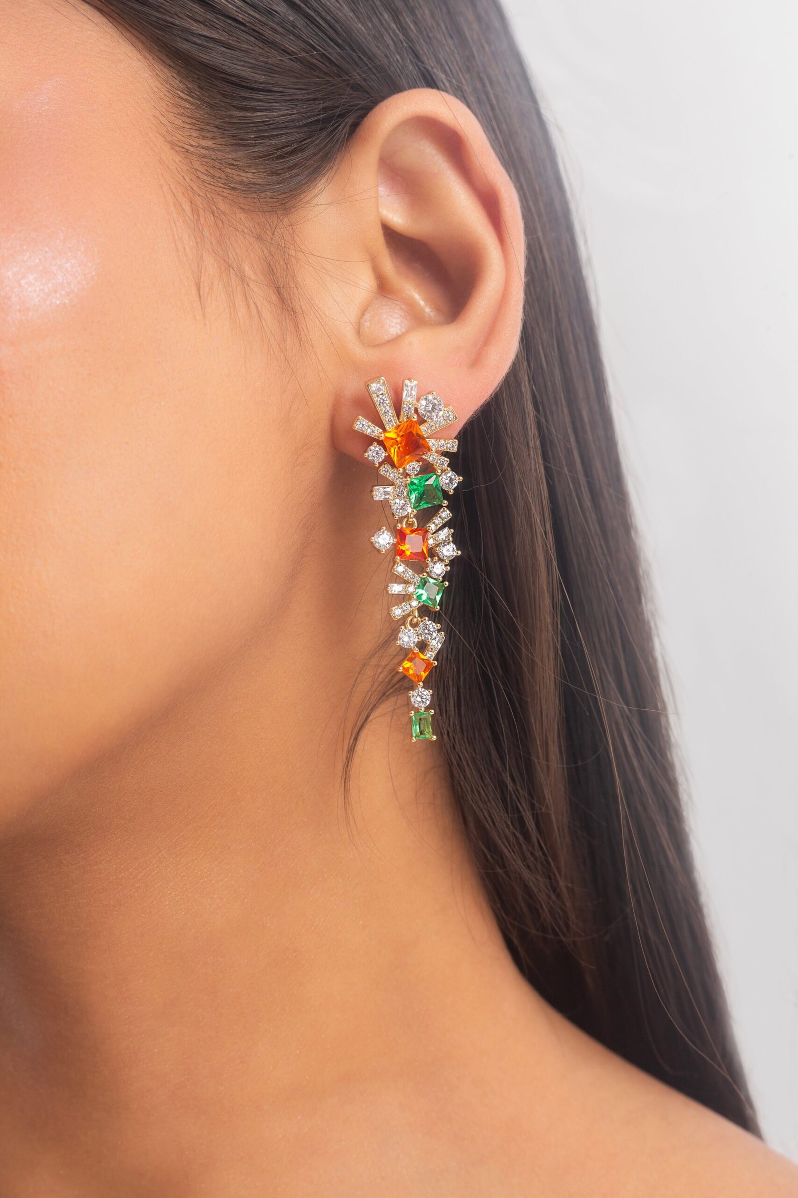 UNIHLC Prism Spark Earrings