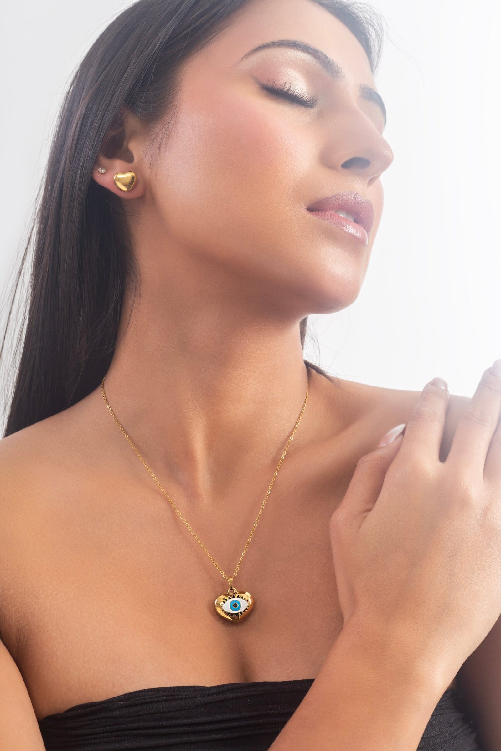 UNIHLC Golden Evil Eye Pendant - Image 4