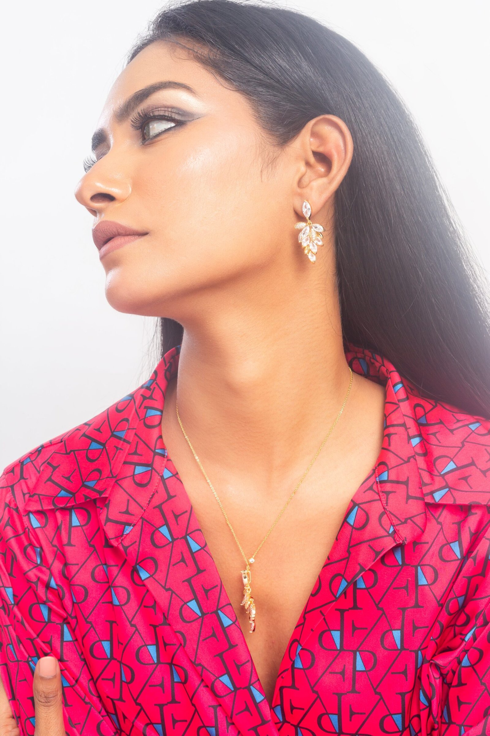 UNIHLC Celestial Petal Earrings - Image 4