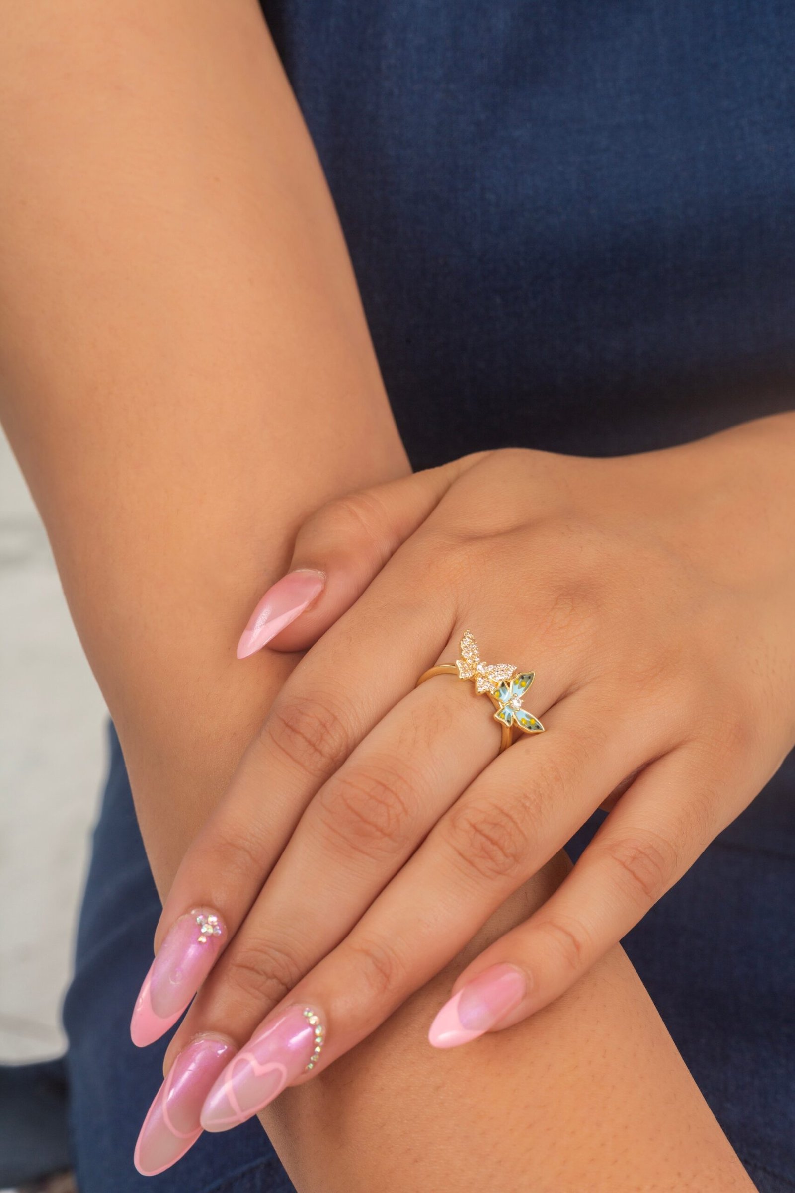 UNIHLC Butterfly Ring