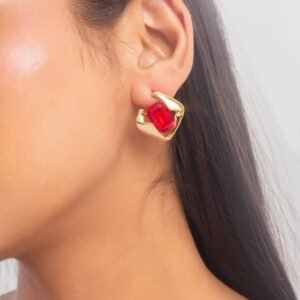 UNIHLC Ruby Square Studs