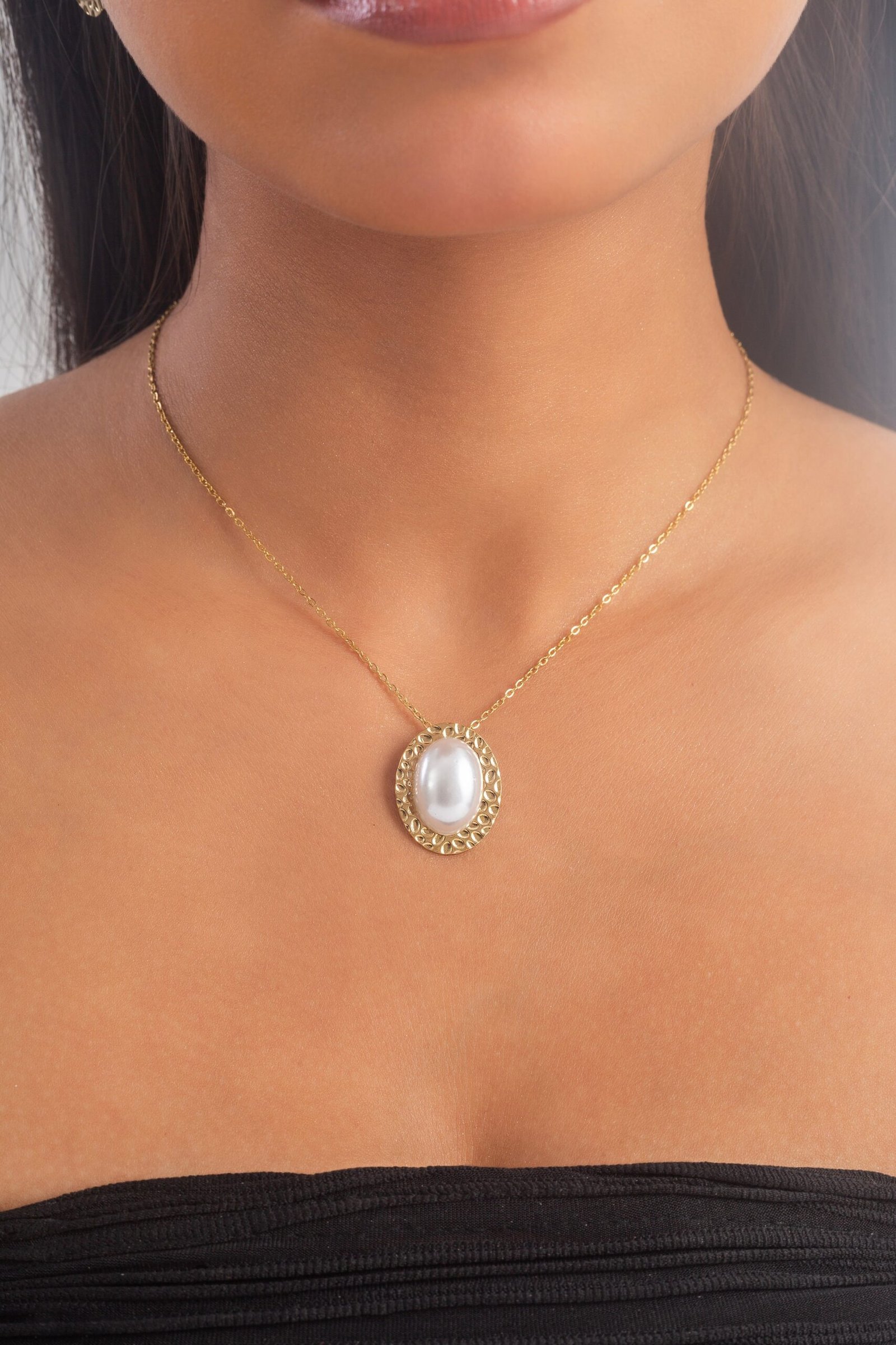 UNIHLC MOP Pendant Set - Image 2